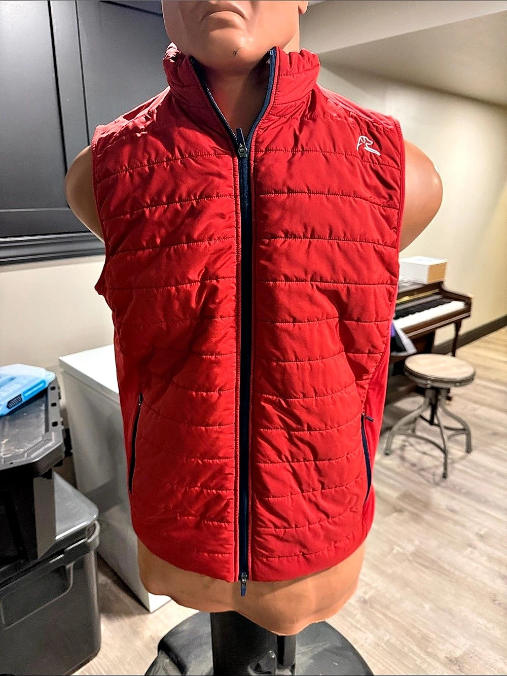Rhoback Quilted Vest in Red XL Like New